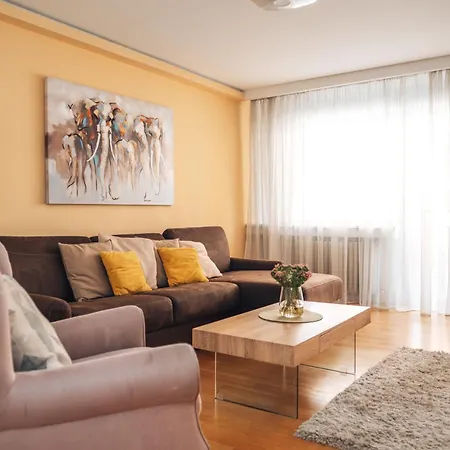 Apartment Crown Three Bedroom *