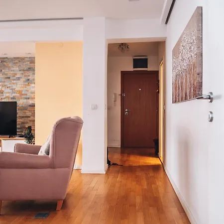 Apartment Crown Three Bedroom