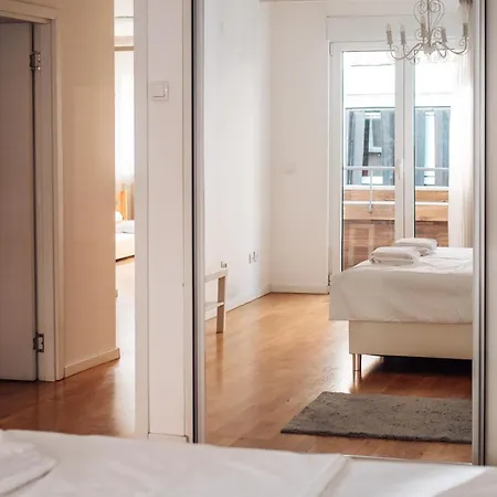 Crown Three Bedroom * Belgrade