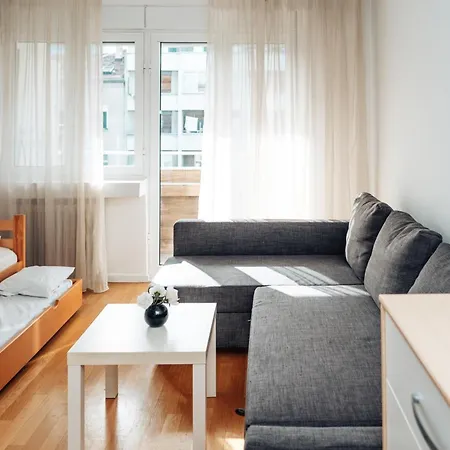 Crown Three Bedroom Apartment Belgrade